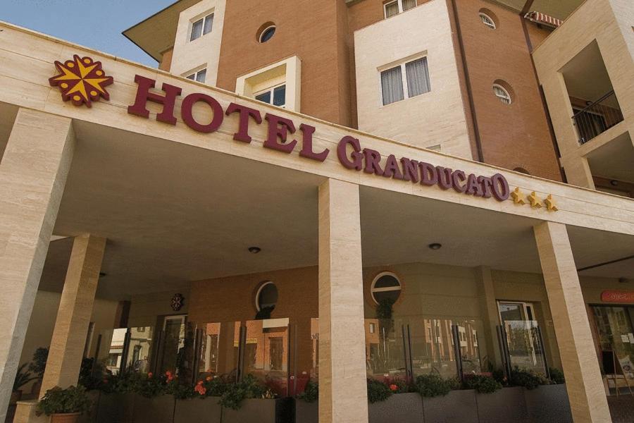 Hotel Granducato 몬텔루포피오렌티노 외부 사진