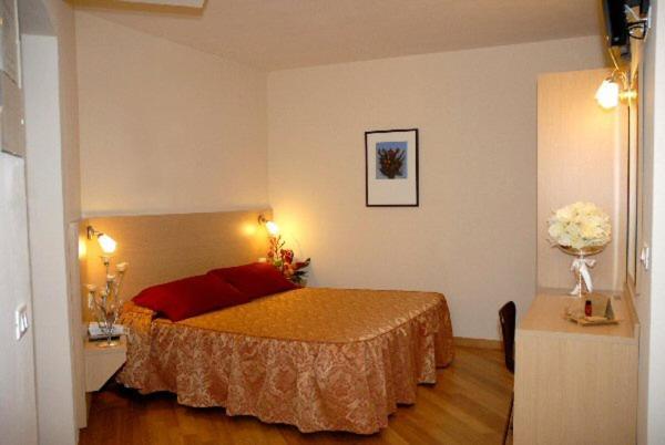 Hotel Granducato 몬텔루포피오렌티노 외부 사진